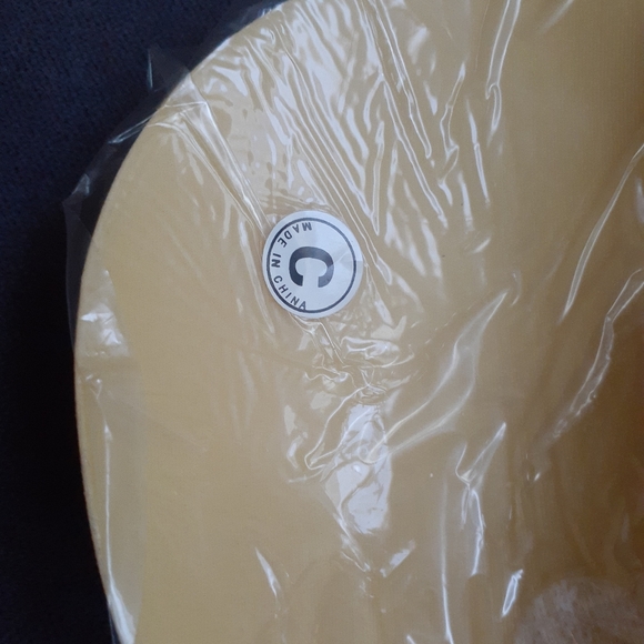 Strapless Pasted Bra C Cup (has defect) NEW - Picture 3 of 6